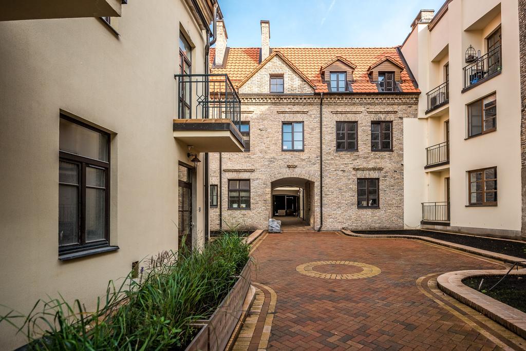 Uzupis Apartments - Old Town Вилнюс Екстериор снимка
